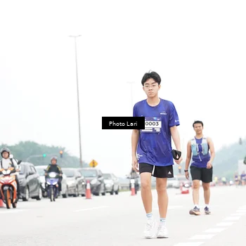 Runner Photo 7308925