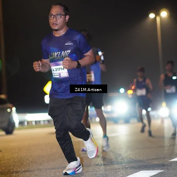 Runner Photo 7308926