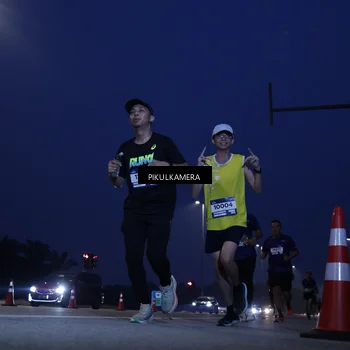 Runner Photo 7308928