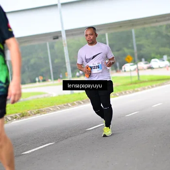 Runner Photo 7308962