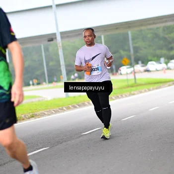 Runner Photo 7308985