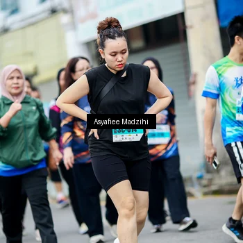 Runner Photo 7309002