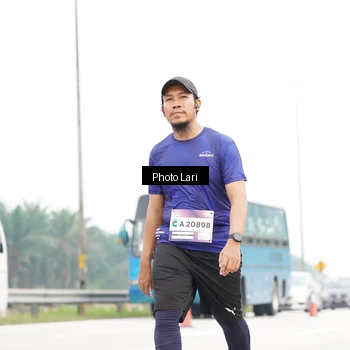 Runner Photo 7309004