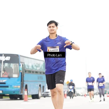 Runner Photo 7309009