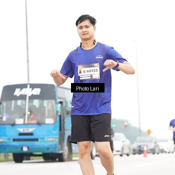 Runner Photo 7309012