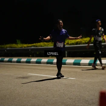 Runner Photo 7309031