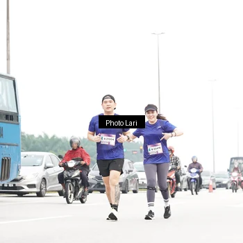 Runner Photo 7309032
