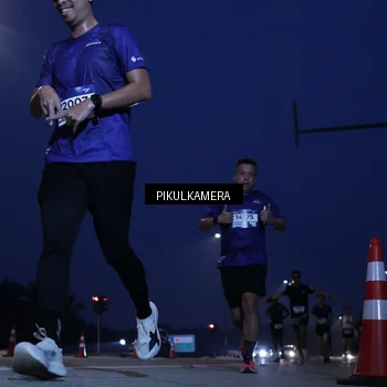 Runner Photo 7309087