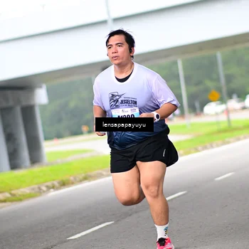 Runner Photo 7309090