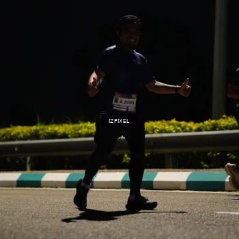 Runner Photo 7309092