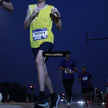 Runner Photo 7309095