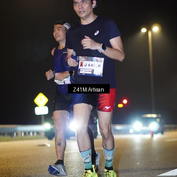 Runner Photo 7309110