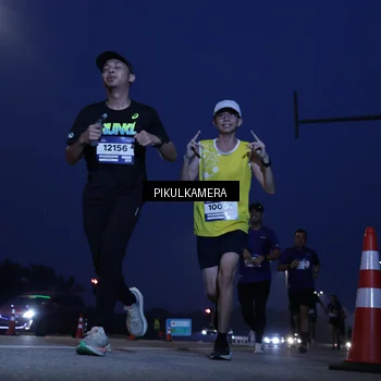 Runner Photo 7309129