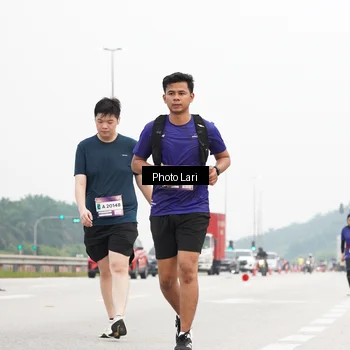 Runner Photo 7309164