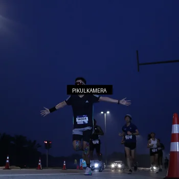 Runner Photo 7309223