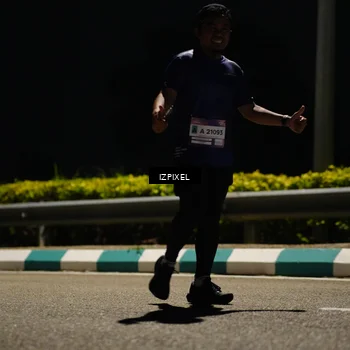 Runner Photo 7309246