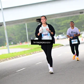 Runner Photo 7309259