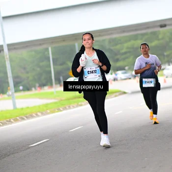 Runner Photo 7309270