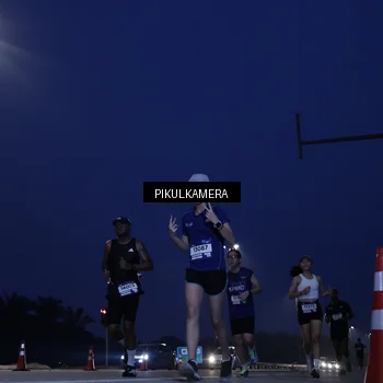 Runner Photo 7309289