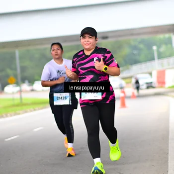 Runner Photo 7309310