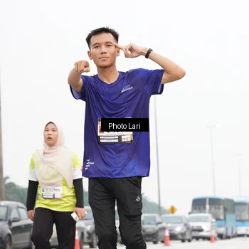 Runner Photo 7309318