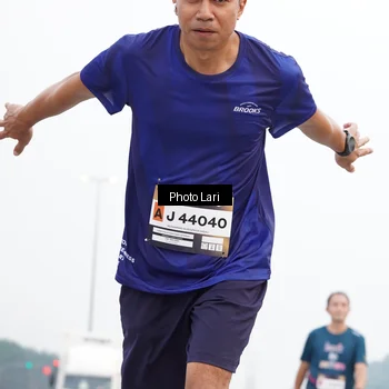 Runner Photo 7309368