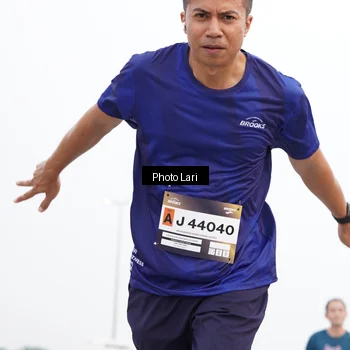Runner Photo 7309376