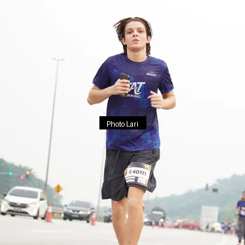 Runner Photo 7309377