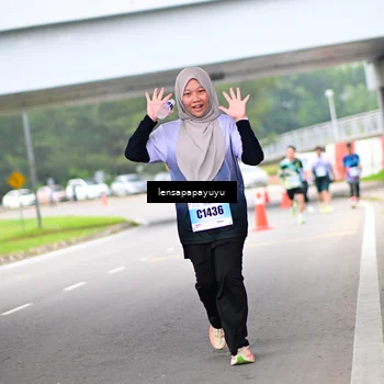 Runner Photo 7309408