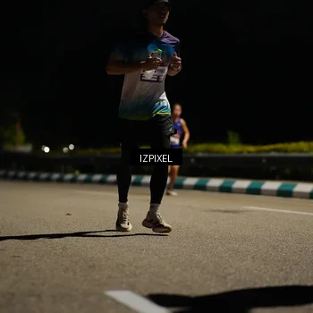 Runner Photo 7309441
