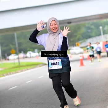 Runner Photo 7309443