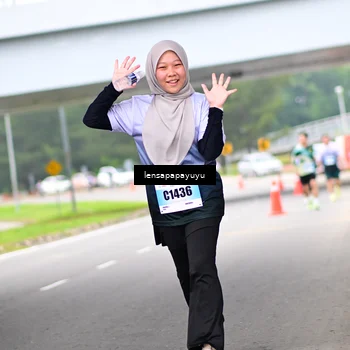 Runner Photo 7309459