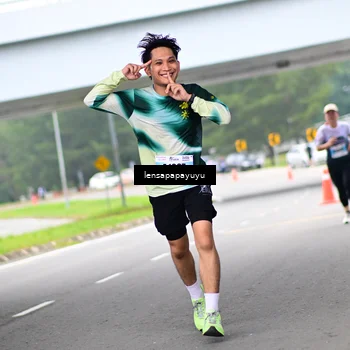 Runner Photo 7309474