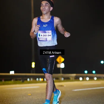 Runner Photo 7309501