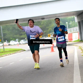 Runner Photo 7309530