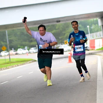 Runner Photo 7309537