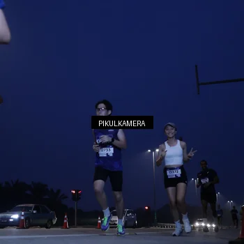 Runner Photo 7309552