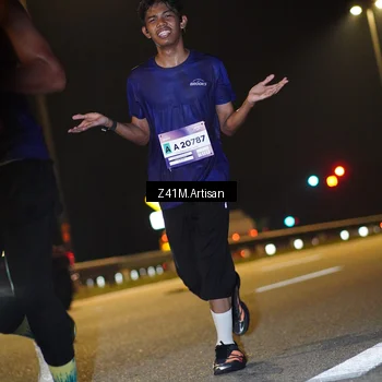 Runner Photo 7309564