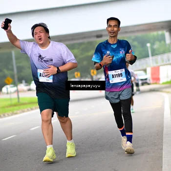 Runner Photo 7309599