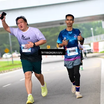 Runner Photo 7309607