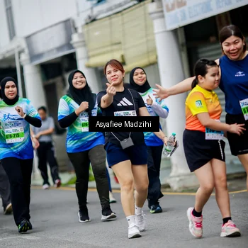 Runner Photo 7309669
