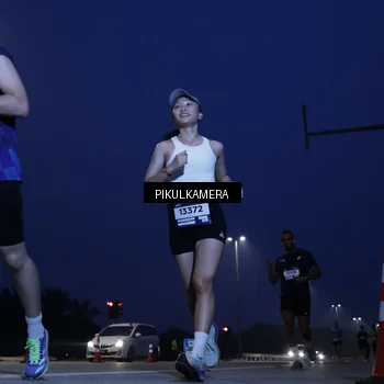 Runner Photo 7309677