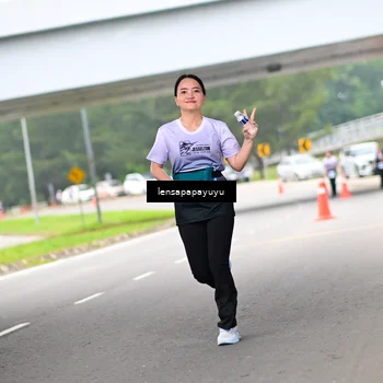 Runner Photo 7309702