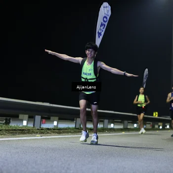 Runner Photo 7309717