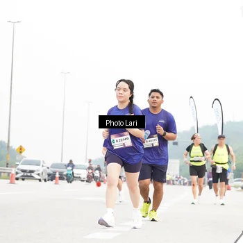 Runner Photo 7309724