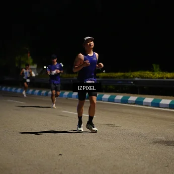 Runner Photo 7309726