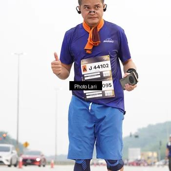 Runner Photo 7309784