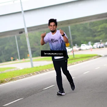Runner Photo 7309788