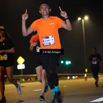 Runner Photo 7309796