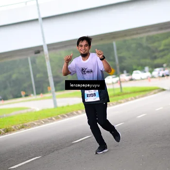 Runner Photo 7309800